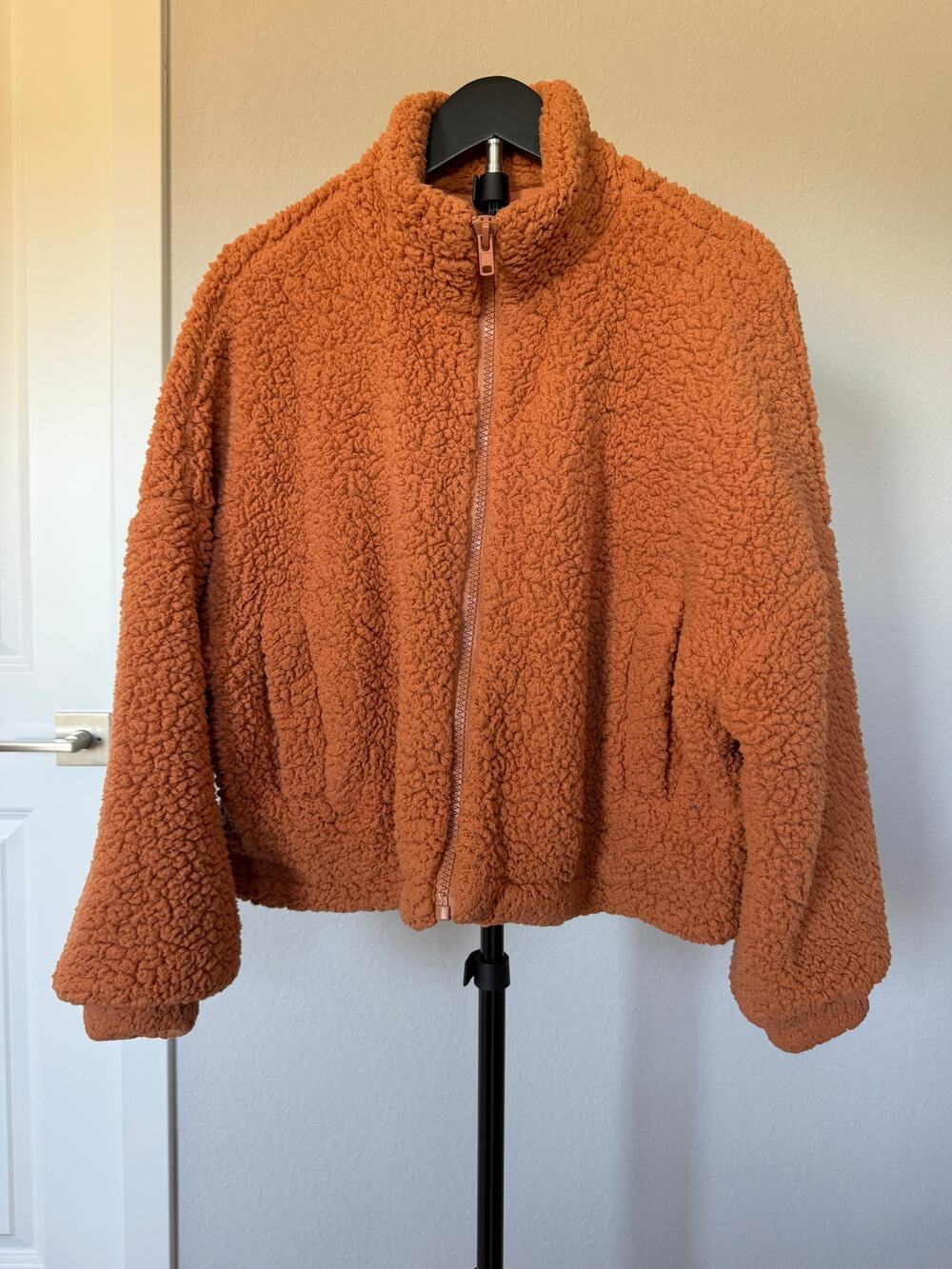 Urban Outfitters Rust Orange Sherpa Teddy Fleece Jacket Women’s S